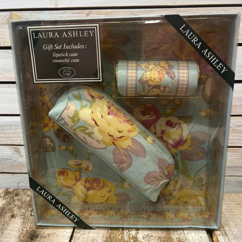 Vintage Laura Ashley Blue Floral Woven Cosmetic Bag Lipstick Case Gift Set OS
